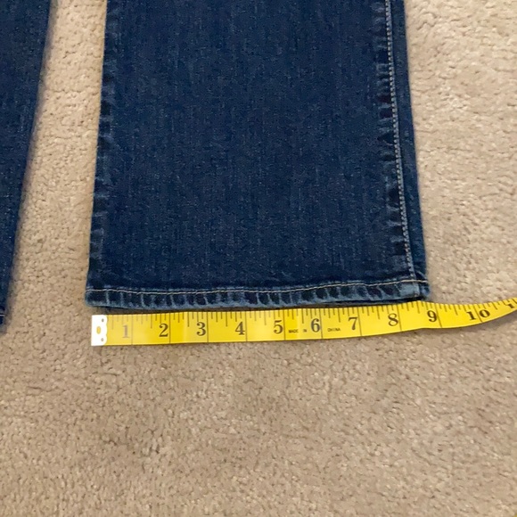 Jeans - Picture 3 of 6